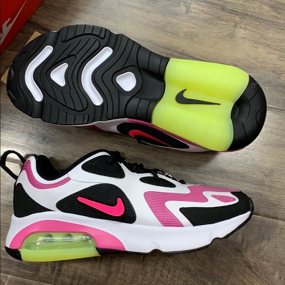 • NIKE W AIR MAX 200 black/hyper pink - Picture 4 of 16